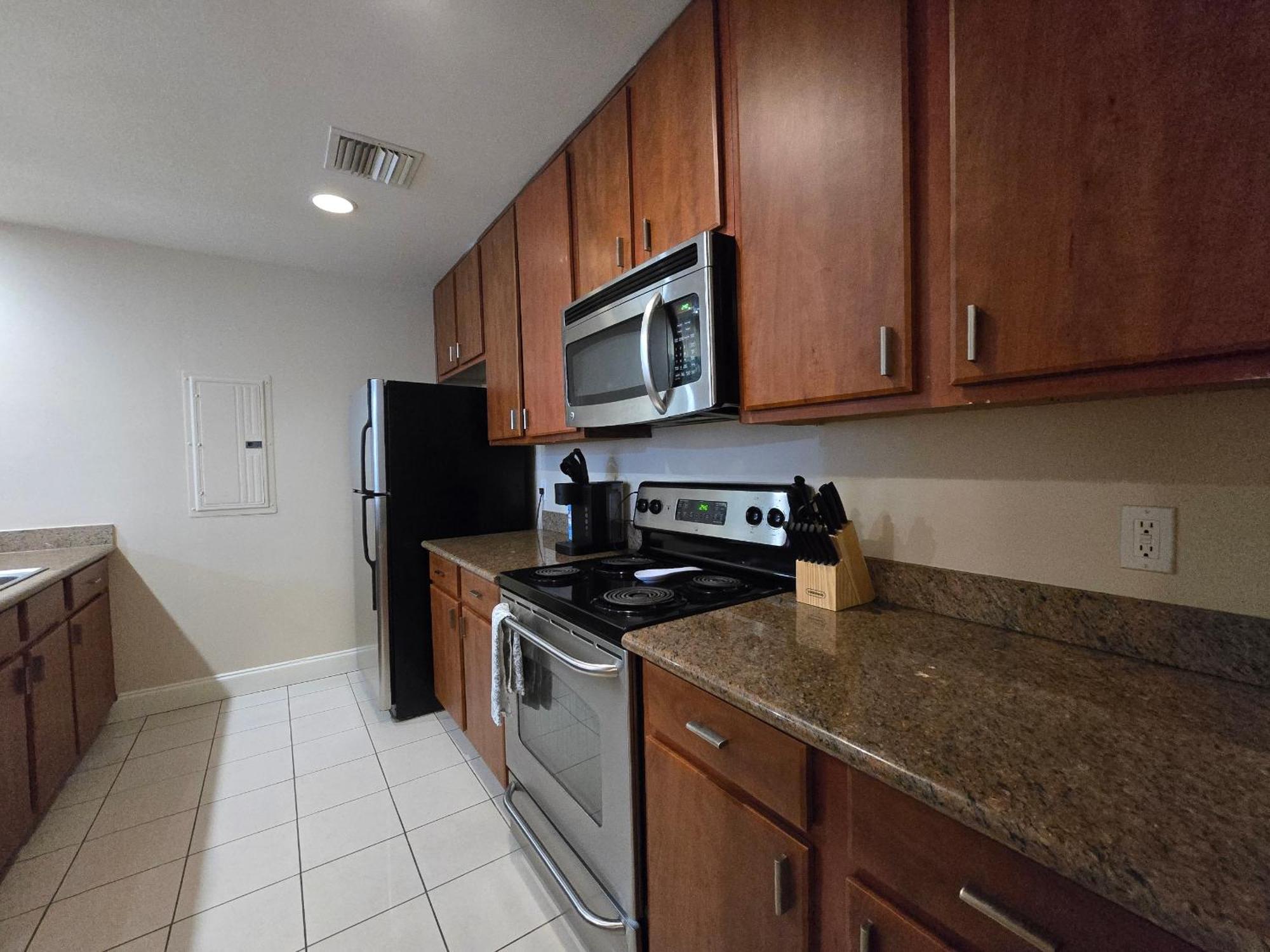 ניו אורלינס Amazing Condos Beautiful View 2 Blocks To French Quarter, Small Rooftop Pool, Gym, Seanger Theater, Super Dome, And Bourbon St חדר תמונה