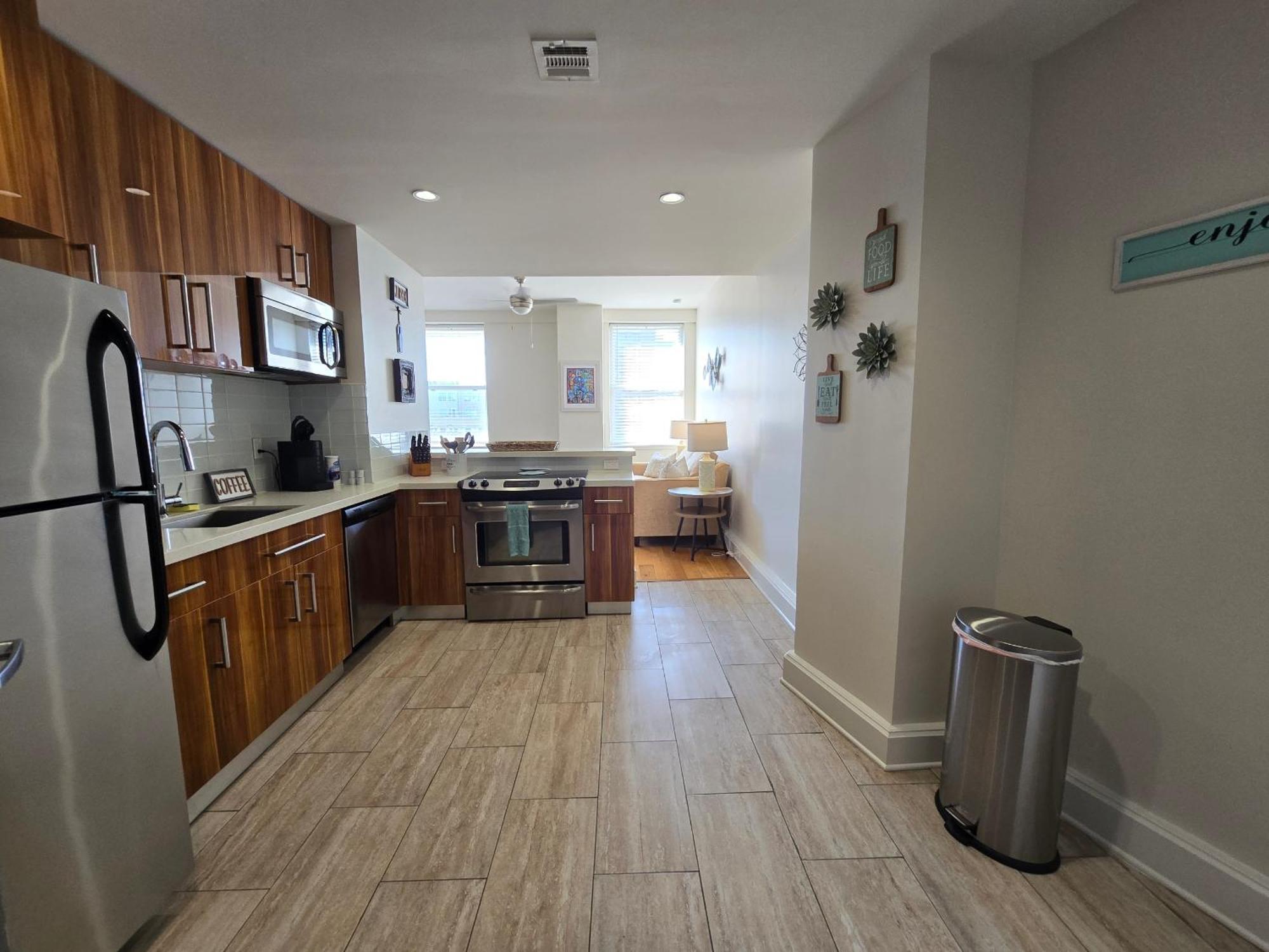 ניו אורלינס Amazing Condos Beautiful View 2 Blocks To French Quarter, Small Rooftop Pool, Gym, Seanger Theater, Super Dome, And Bourbon St חדר תמונה