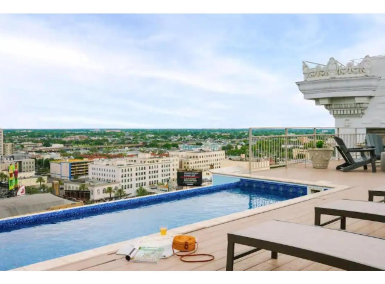 ניו אורלינס Amazing Condos Beautiful View 2 Blocks To French Quarter, Small Rooftop Pool, Gym, Seanger Theater, Super Dome, And Bourbon St מראה חיצוני תמונה