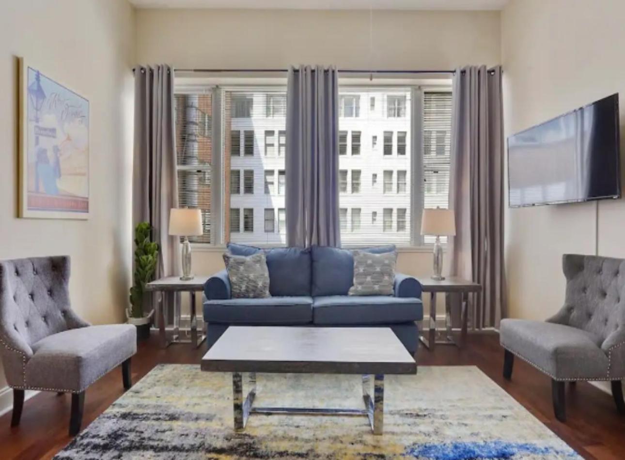 ניו אורלינס Amazing Condos Beautiful View 2 Blocks To French Quarter, Small Rooftop Pool, Gym, Seanger Theater, Super Dome, And Bourbon St מראה חיצוני תמונה